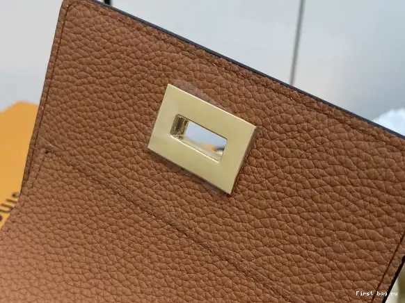 First bag ru WALLET-12*9.5*2.5 cm VICTORINE LOUIS VUITTON 0603